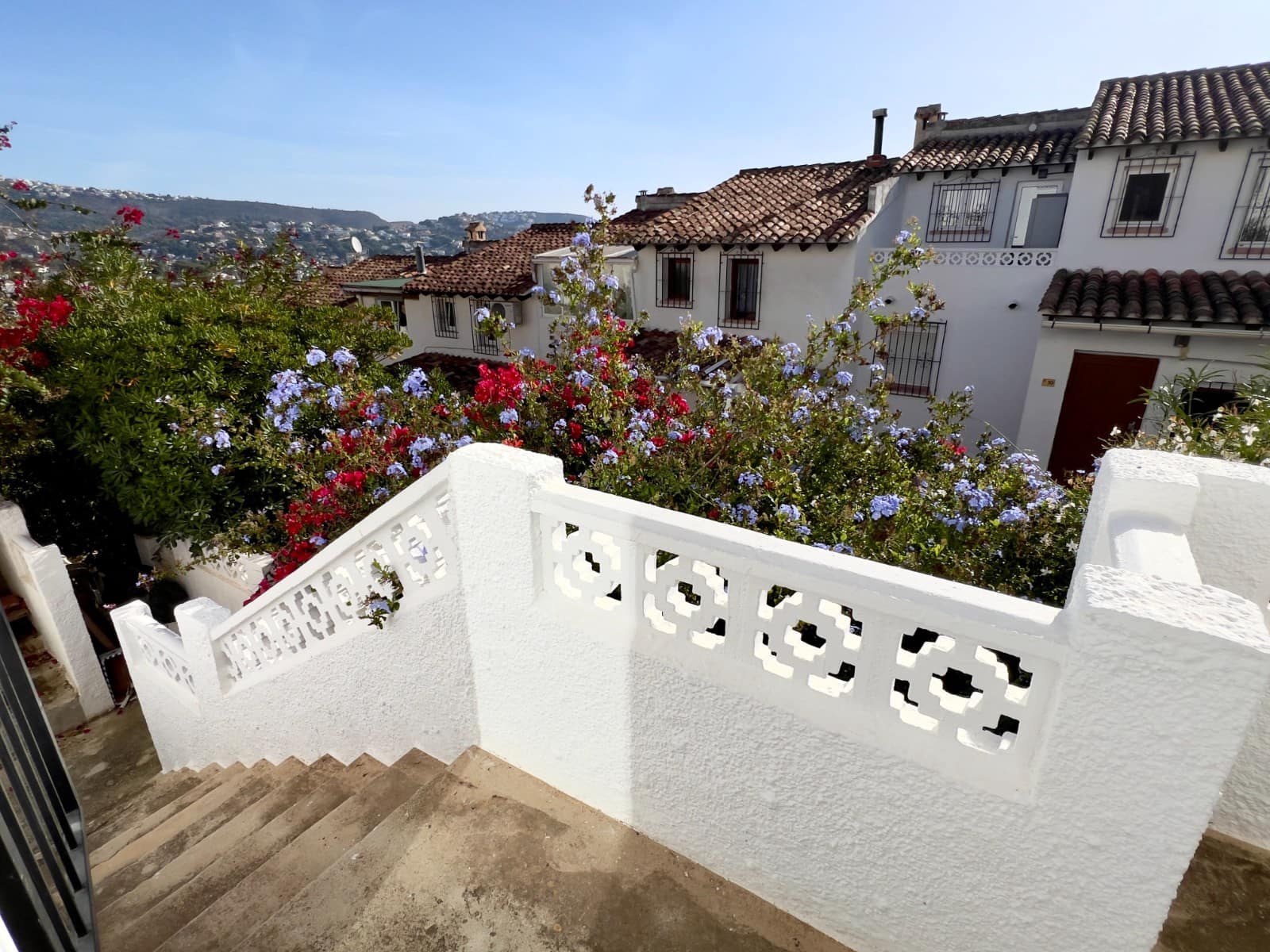 3 soverom Rekkehus til salgs i Moraira med svømmebasseng - € 295 000 (Ref: 9450553)