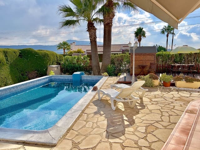 Chalet de 5 habitaciones en Benitachell / Benitatxell en venta con piscina - 560.000 € (Ref: 9451381)