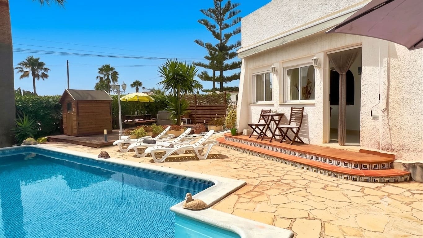 5 sovrum Villa till salu i Benitachell / Benitatxell med pool garage - 495 000 € (Ref: 9451381)