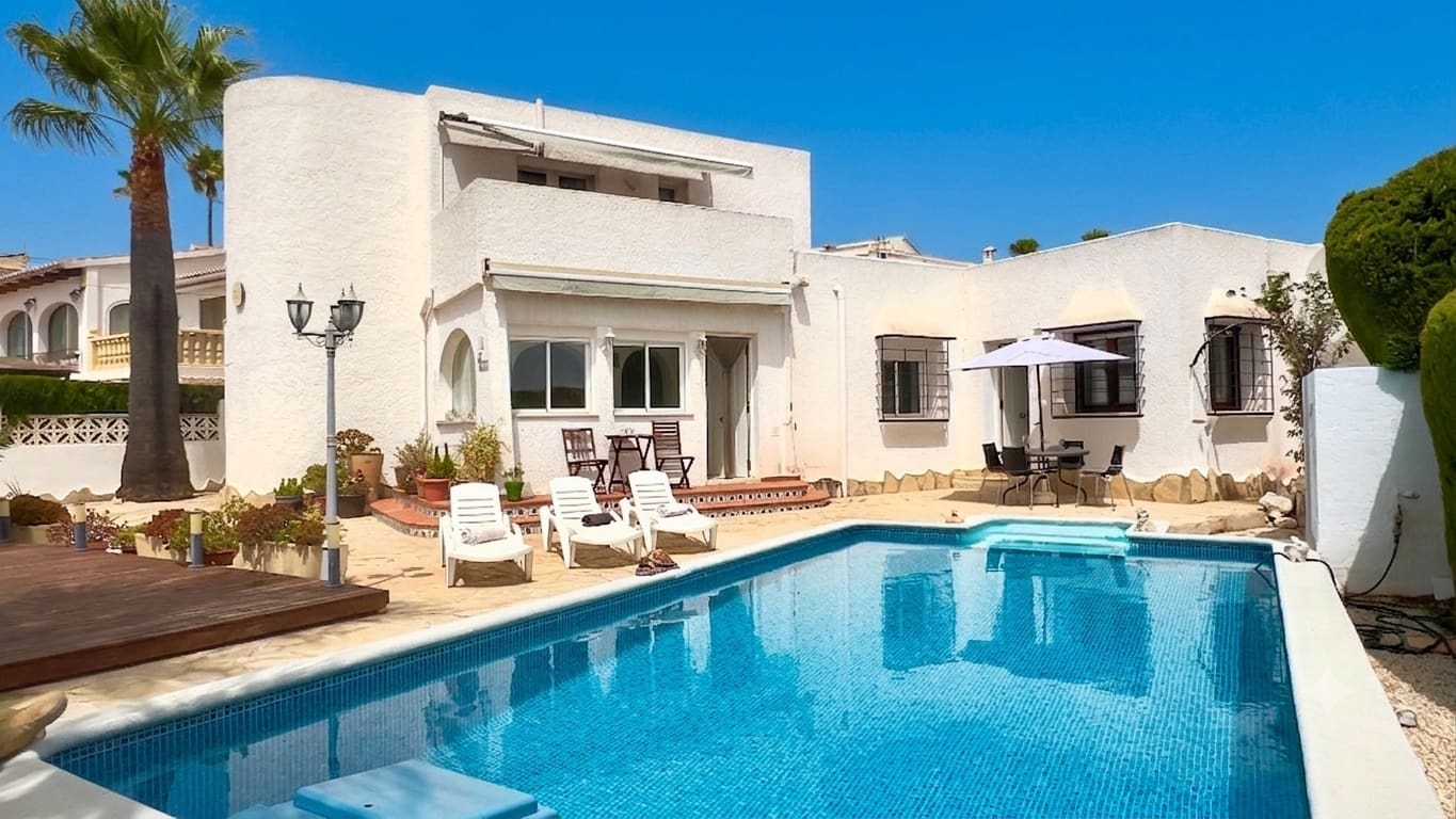 5 sovrum Villa till salu i Benitachell / Benitatxell med pool garage - 495 000 € (Ref: 9451381)