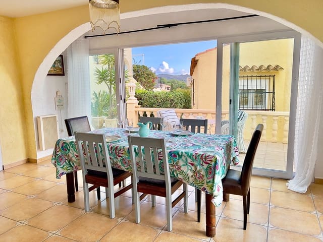 1 Zimmer Bungalow zu verkaufen in Moraira, Teulada-Moraira mit Pool - 299.000 € (Ref: 9453501)