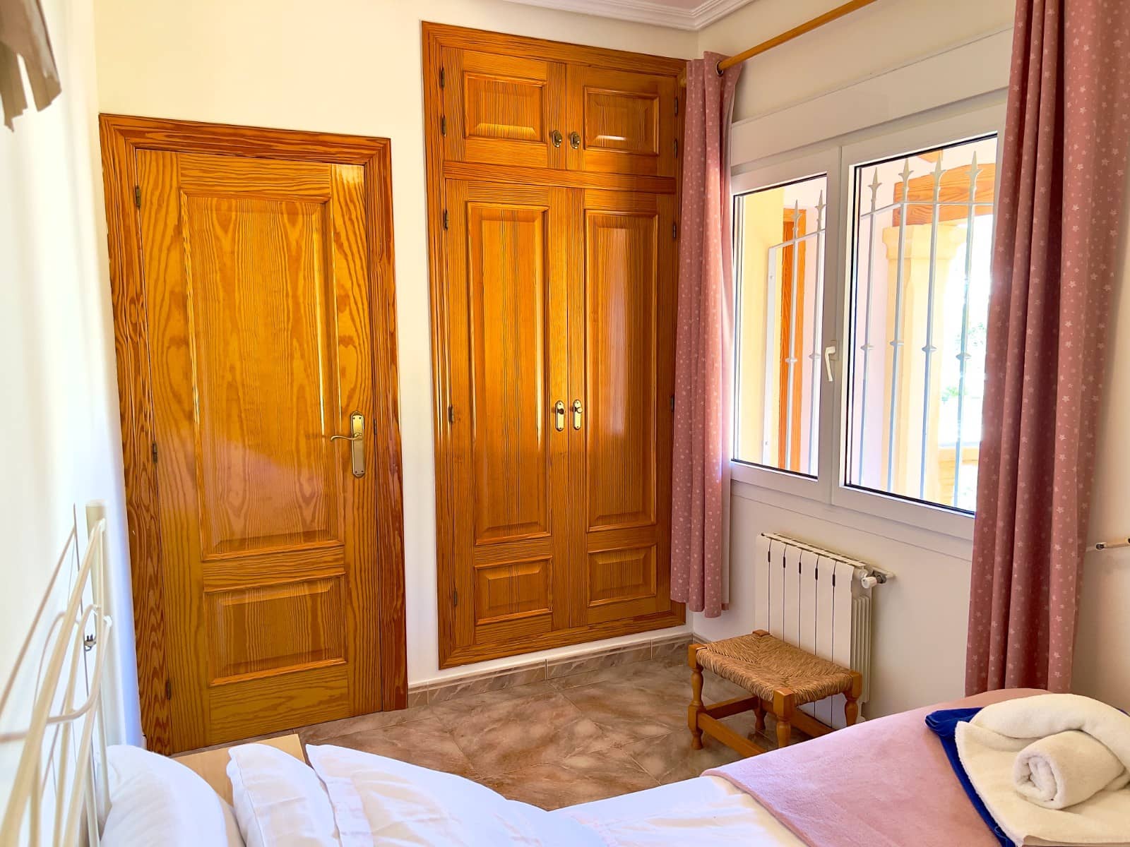 5 sypialnia Willa na sprzedaż w Benissa z basenem garażem - 1 190 000 € (Ref: 9534917)