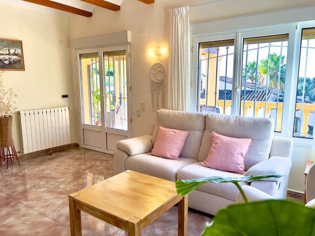 5 sovrum Villa till salu i Benissa med pool garage - 950 000 € (Ref: 9534917)