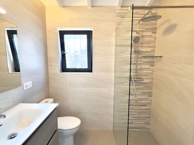 4 soveværelse Villa til salg i El Portet - Pla de Mar, Teulada-Moraira med swimmingpool garage - € 649.995 (Ref: 9552000)