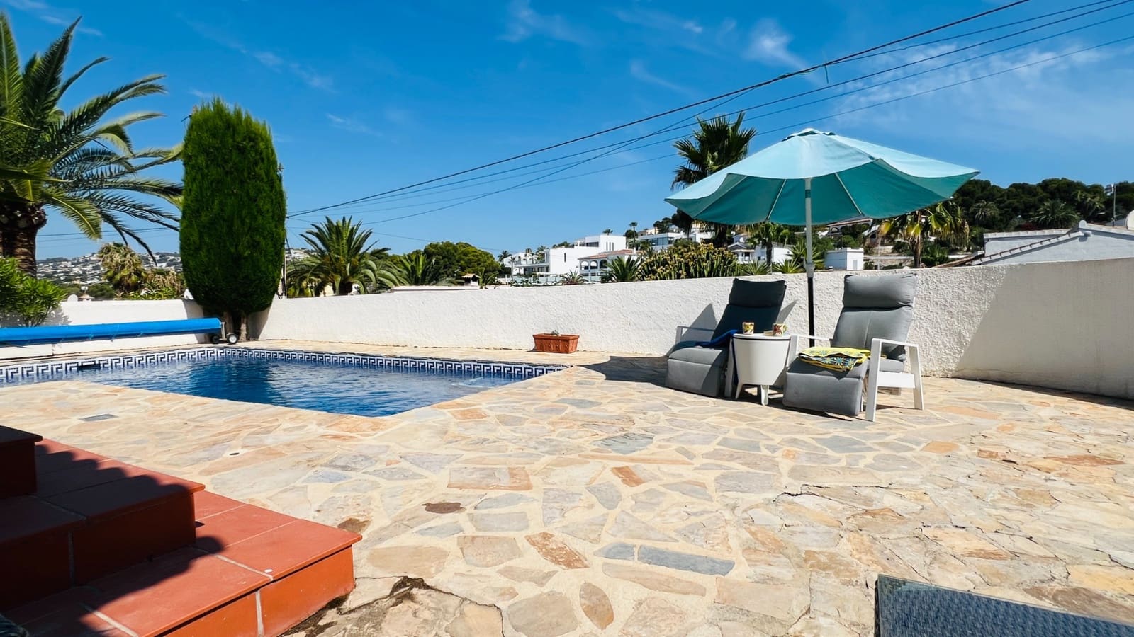 Chalet de 4 habitaciones en Moraira en venta con piscina garaje - 649.995 € (Ref: 9552000)