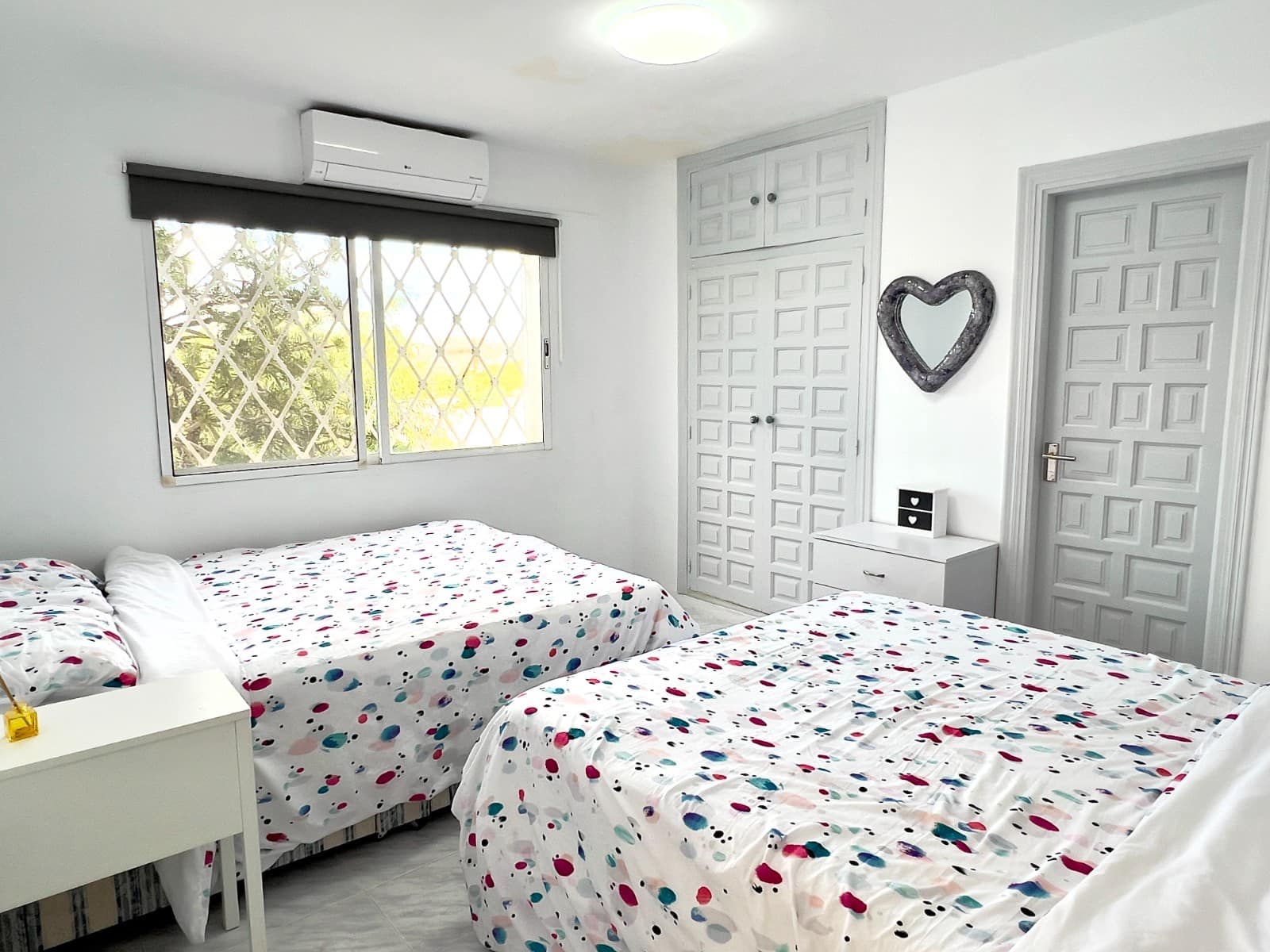 3 makuuhuone Huvila myytävänä paikassa Moraira mukana uima-altaan 
autotalli - 595 000 € (Ref: 9580364)