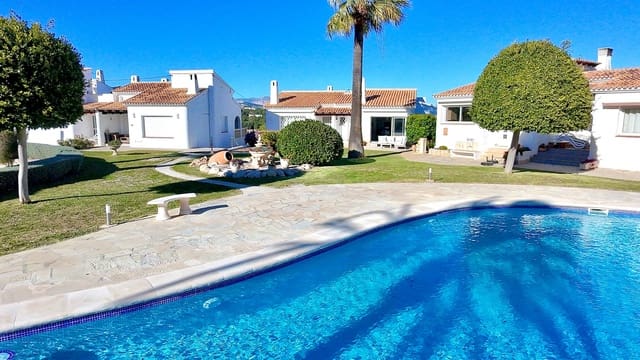 3 chambre Villa/Maison à vendre à Moravit - Cap Blanc, Teulada-Moraira avec piscine garage - 595 000 € (Ref: 9580364)