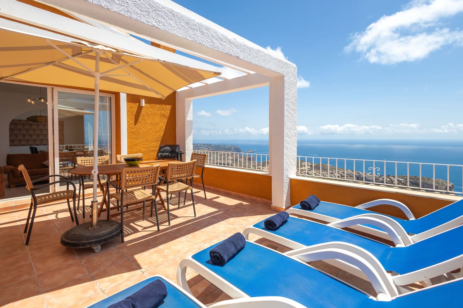 2 quarto Penthouse para venda em Cumbre del Sol com piscina - 410 000 € (Ref: 9592183)