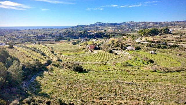 Building Plot for sale in Teulada Pueblo, Teulada-Moraira - € 275,000 (Ref: 9623193)