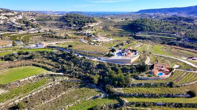 Building Plot for sale in Teulada Pueblo, Teulada-Moraira - € 275,000 (Ref: 9623193)