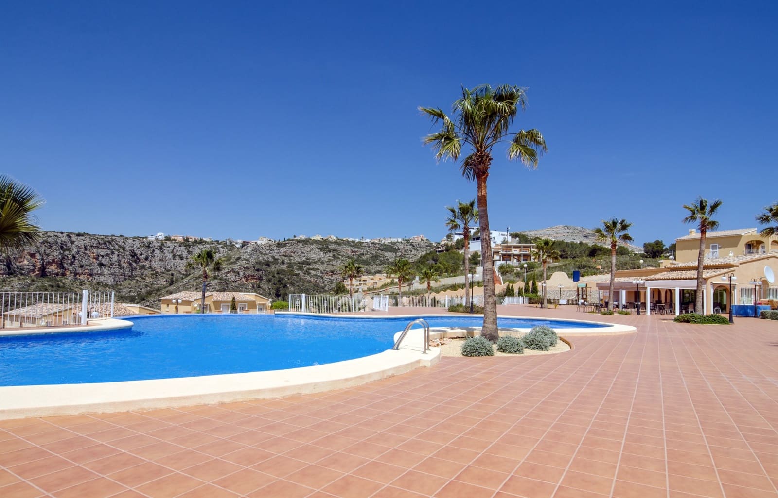 2 sypialnia Penthouse na sprzedaż w Cumbre del Sol z basenem - 235 000 € (Ref: 9628365)