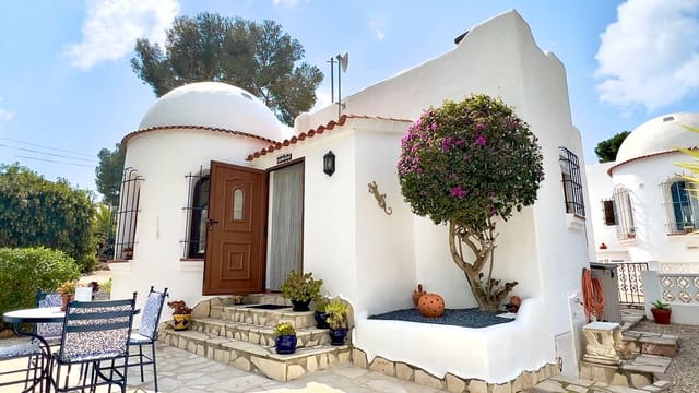 1 slaapkamer Villa te koop in Moravit - Cap Blanc, Teulada-Moraira met zwembad - € 350.000 (Ref: 9714047)