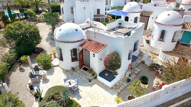 1 slaapkamer Villa te koop in Moravit - Cap Blanc, Teulada-Moraira met zwembad - € 350.000 (Ref: 9714047)