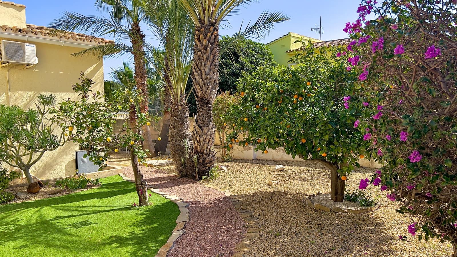 3 chambre Villa/Maison à vendre à Moraira avec piscine garage - 695 000 € (Ref: 9720293)