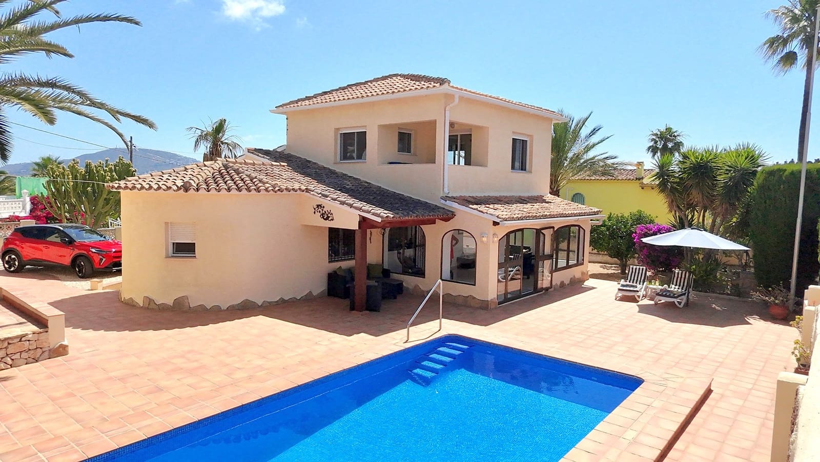 3 soveværelse Villa til salg i Moraira med swimmingpool garage - € 695.000 (Ref: 9720293)