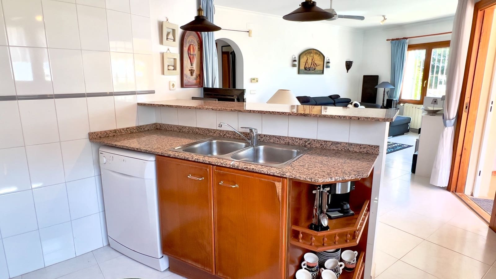 3 soverom Villa til salgs i Benissa med svømmebasseng garasje - € 650 000 (Ref: 9723484)