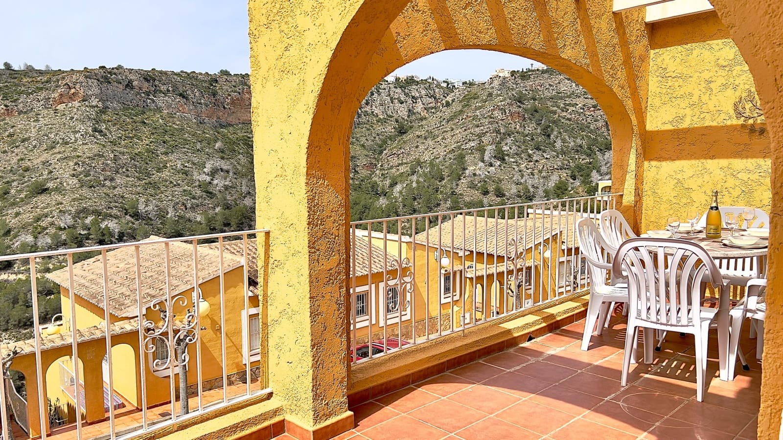2 slaapkamer Appartement te koop in Cumbre del Sol met zwembad - € 175.000 (Ref: 9753488)
