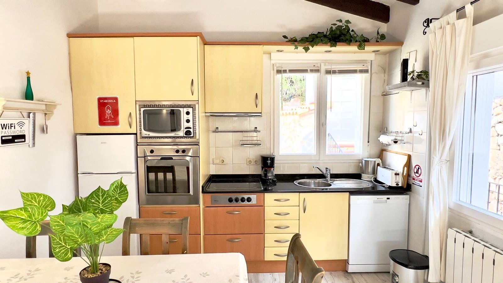 5 soverom Villa til salgs i Benissa med svømmebasseng garasje - € 565 000 (Ref: 9758124)