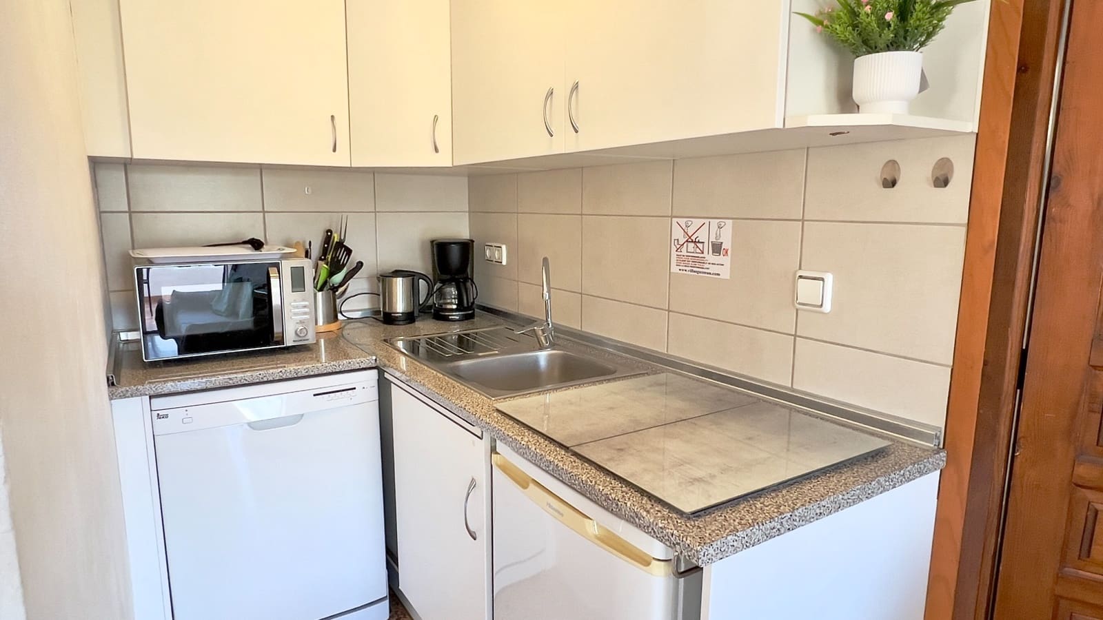 5 soverom Villa til salgs i Benissa med svømmebasseng garasje - € 565 000 (Ref: 9758124)