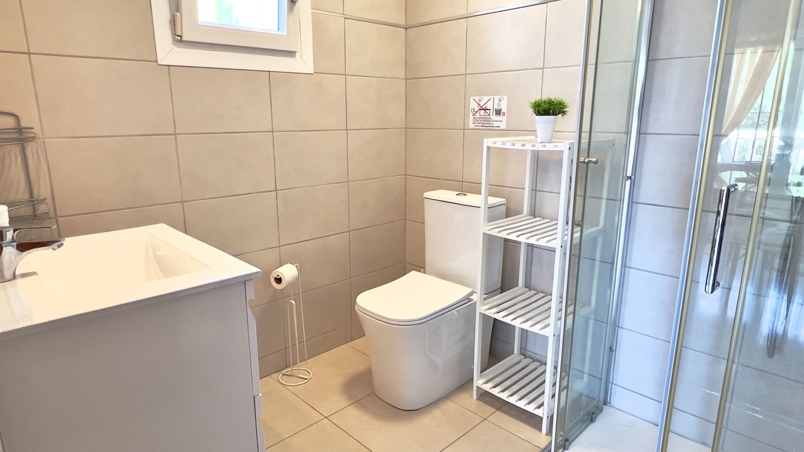 5 soverom Villa til salgs i Benissa med svømmebasseng garasje - € 565 000 (Ref: 9758124)