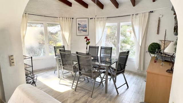 5 soverom Villa til salgs i Benissa med svømmebasseng garasje - € 565 000 (Ref: 9758124)