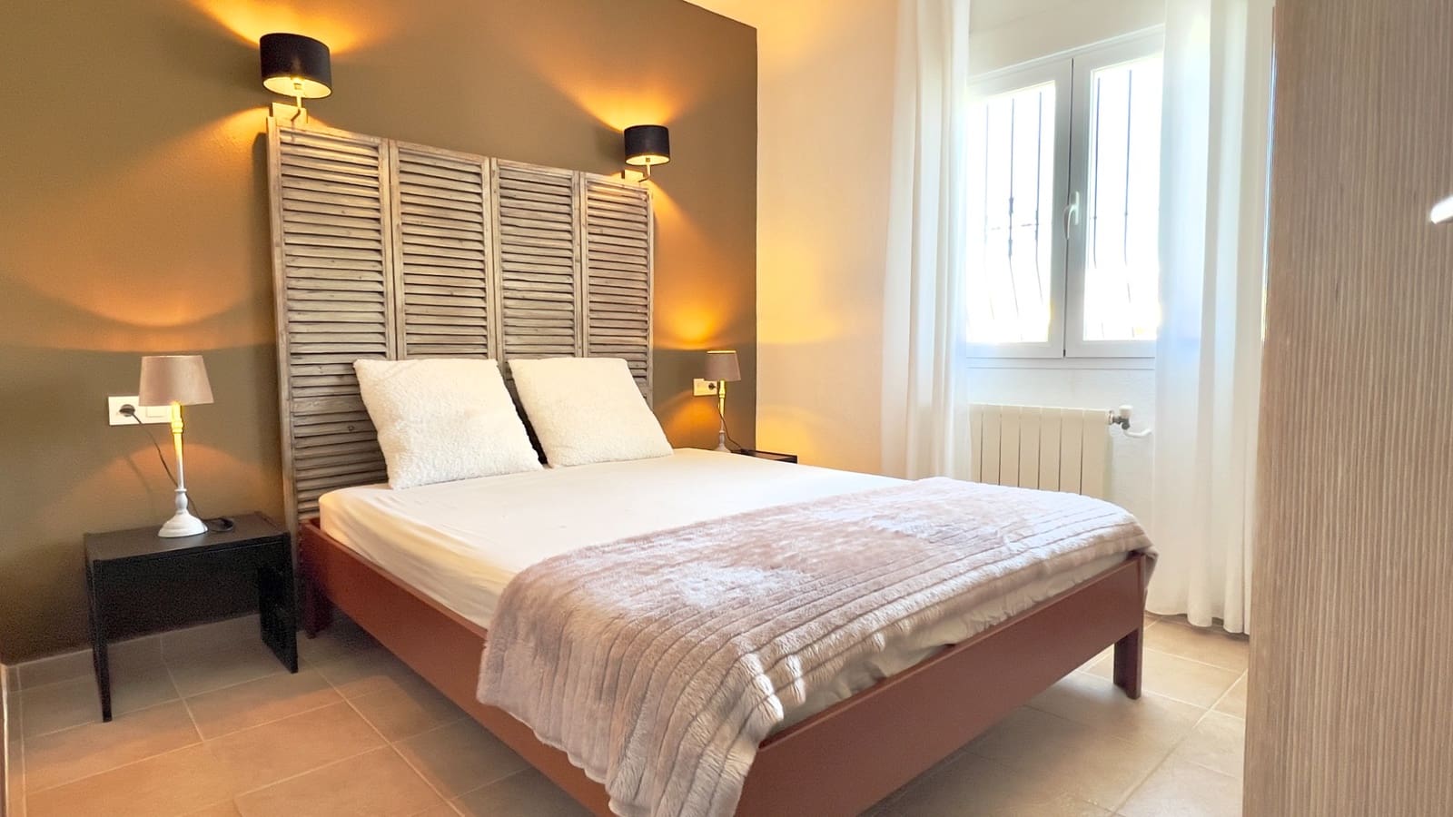 3 bedroom Villa for sale in Cumbre del Sol with pool - € 650,000 (Ref: 9773405)