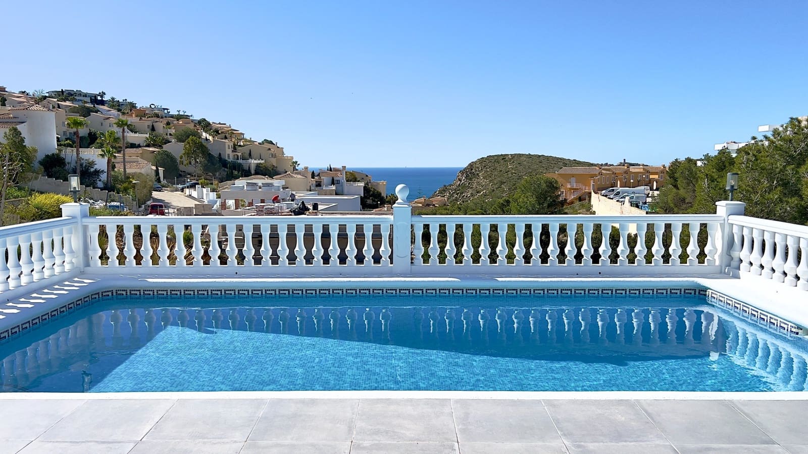 3 bedroom Villa for sale in Cumbre del Sol with pool - € 650,000 (Ref: 9773405)