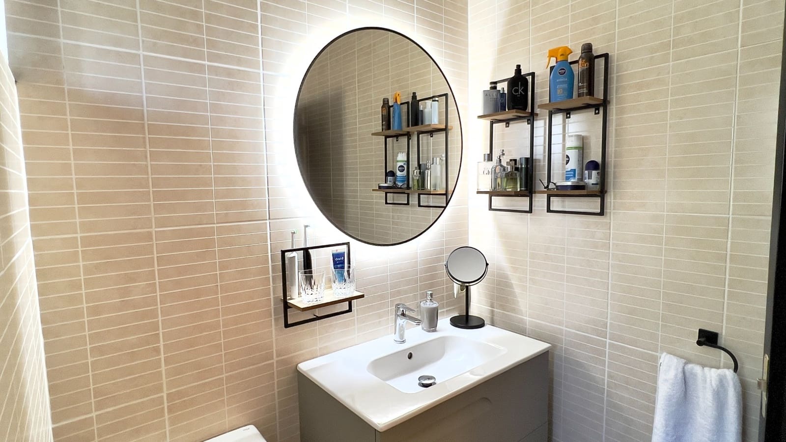 3 bedroom Villa for sale in Cumbre del Sol with pool - € 650,000 (Ref: 9773405)