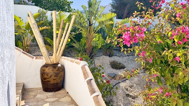 3 soveværelse Villa til salg i Cumbre del Sol, Benitachell / Benitatxell med swimmingpool - € 650.000 (Ref: 9773405)