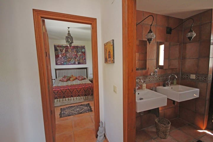 3 Zimmer Villa zu verkaufen in Moraira mit Pool - 435.000 € (Ref: 9818450)