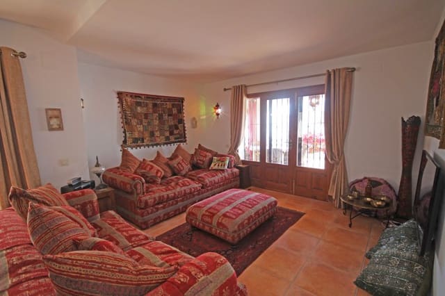 3 Zimmer Villa zu verkaufen in Paichi, Teulada-Moraira mit Pool - 435.000 € (Ref: 9818450)