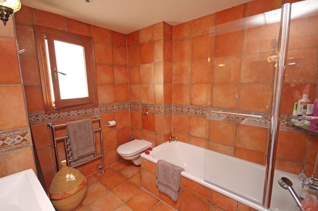 3 Zimmer Villa zu verkaufen in Paichi, Teulada-Moraira mit Pool - 435.000 € (Ref: 9818450)