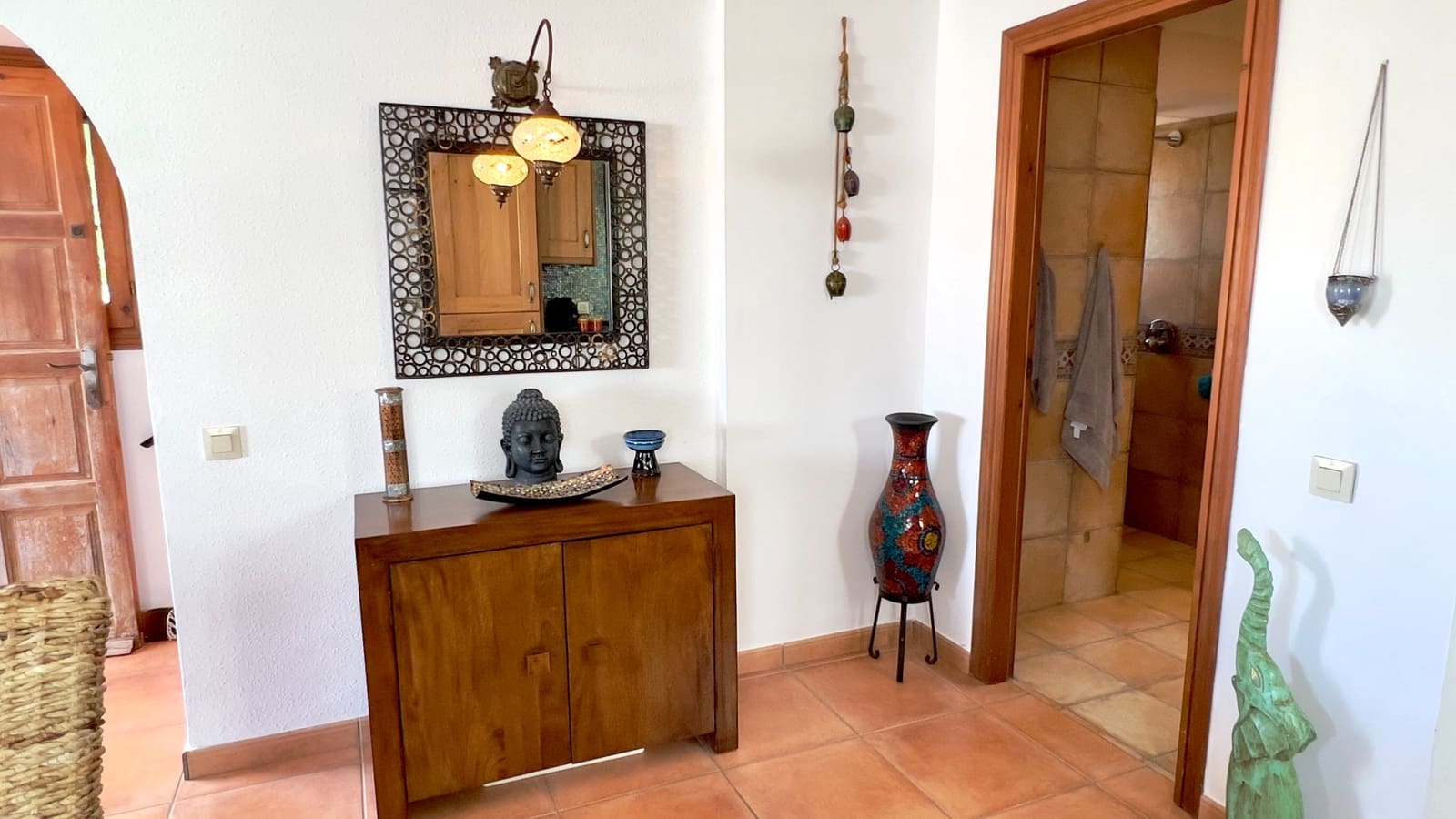 2 bedroom Villa for sale in Moraira with pool - € 435,000 (Ref: 9818450)
