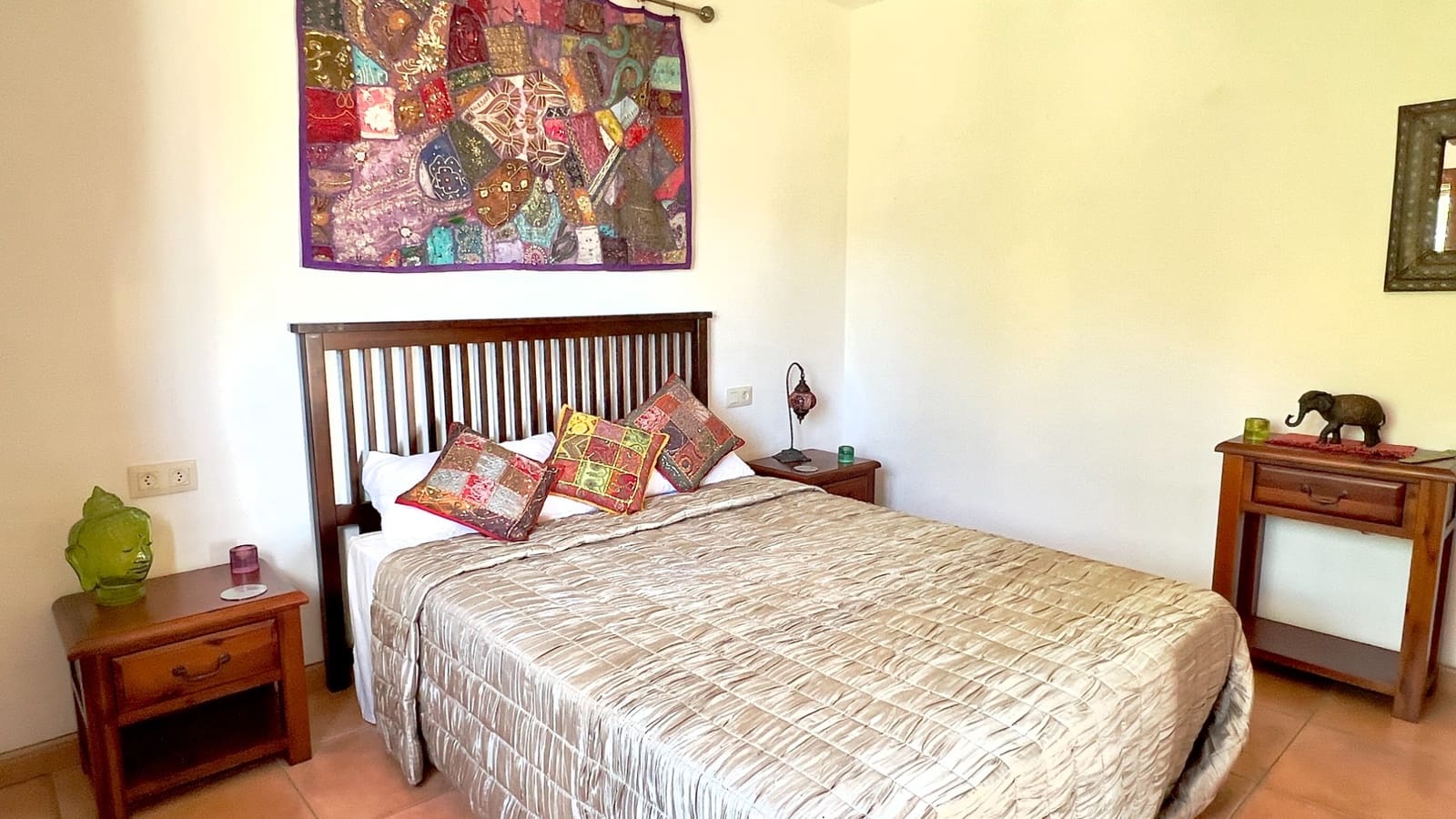 2 bedroom Villa for sale in Moraira with pool - € 435,000 (Ref: 9818450)