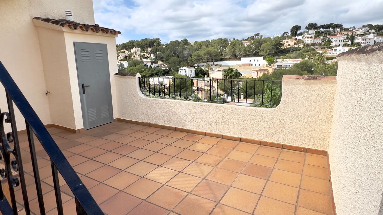 3 soveværelse Villa til salg i Benissa med swimmingpool garage - € 720.000 (Ref: 9819289)