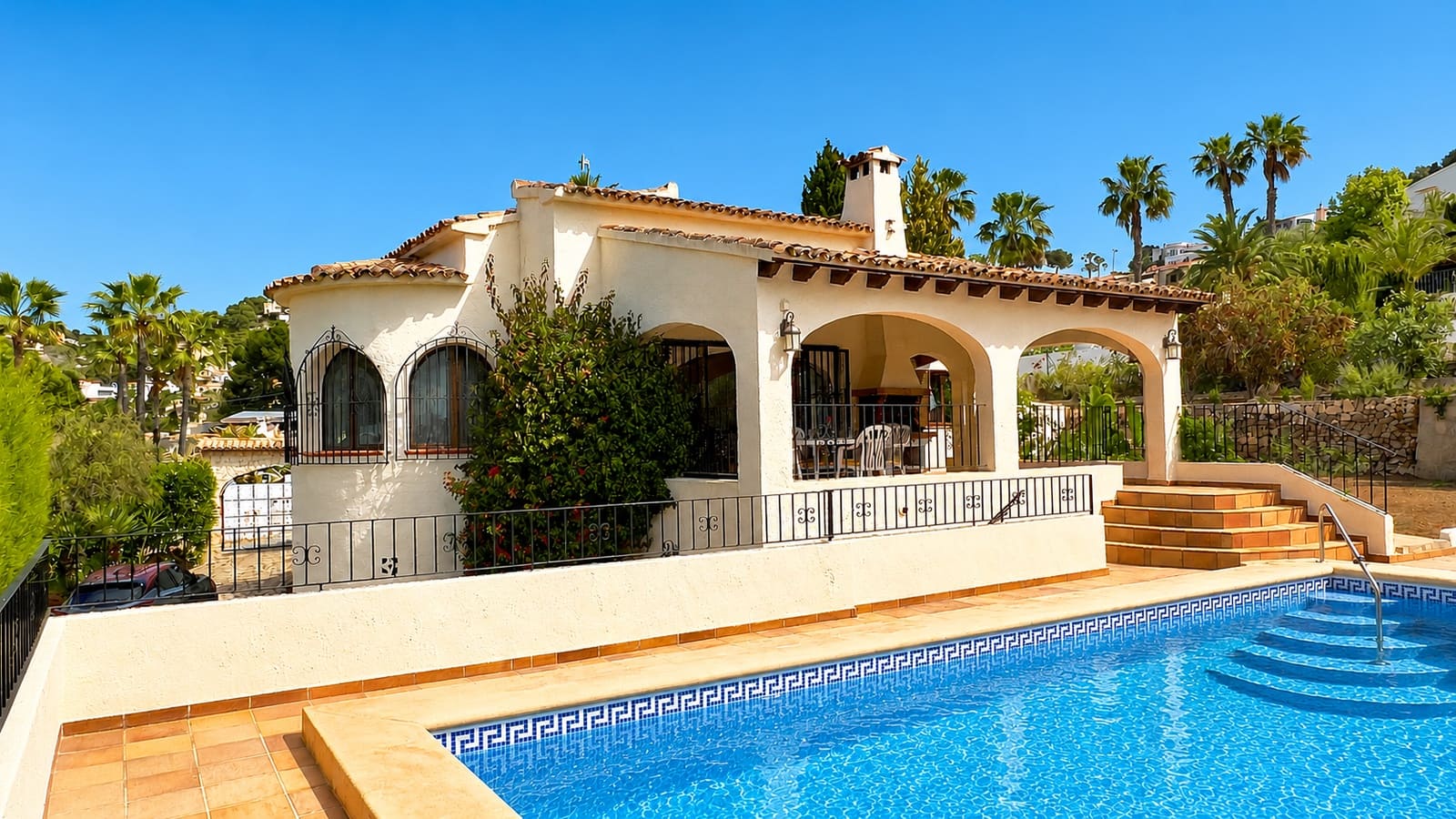 3 soveværelse Villa til salg i Benissa med swimmingpool garage - € 720.000 (Ref: 9819289)