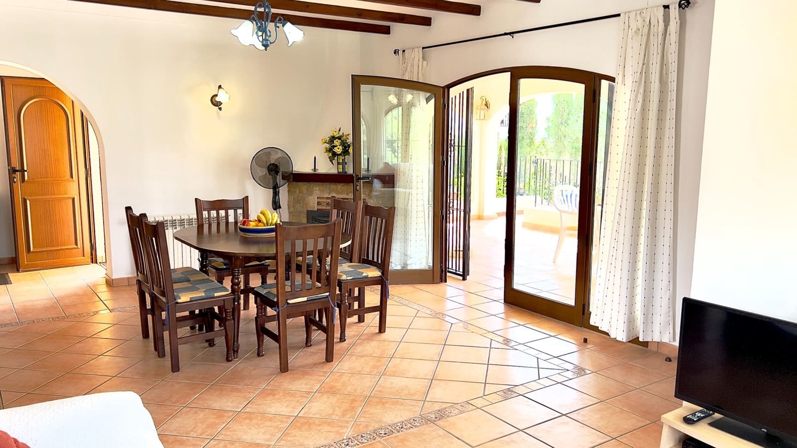 3 soveværelse Villa til salg i Benissa med swimmingpool garage - € 720.000 (Ref: 9819289)