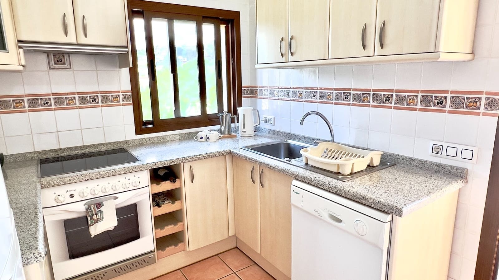 3 soveværelse Villa til salg i Benissa med swimmingpool garage - € 720.000 (Ref: 9819289)