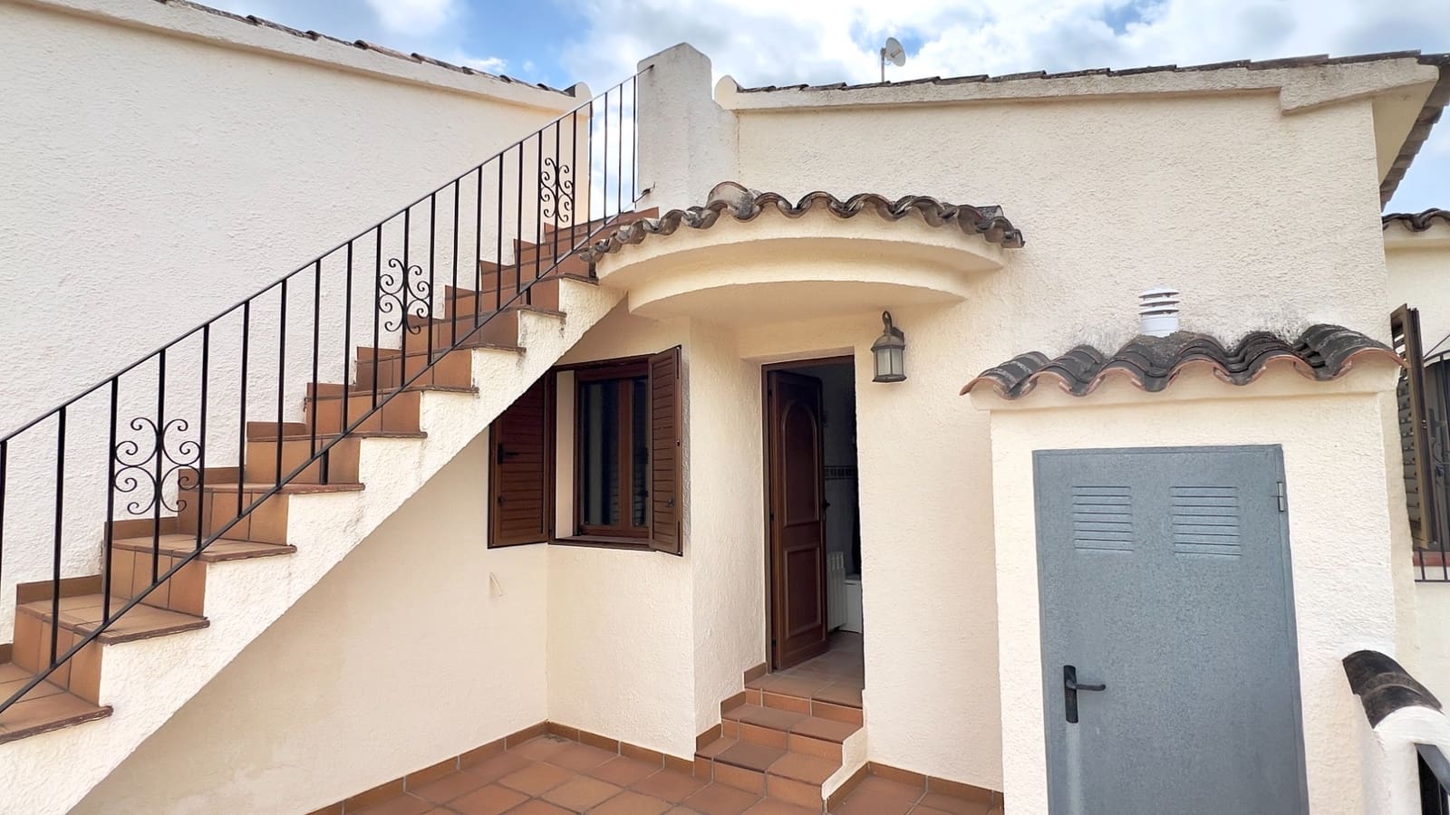 3 soveværelse Villa til salg i Benissa med swimmingpool garage - € 720.000 (Ref: 9819289)
