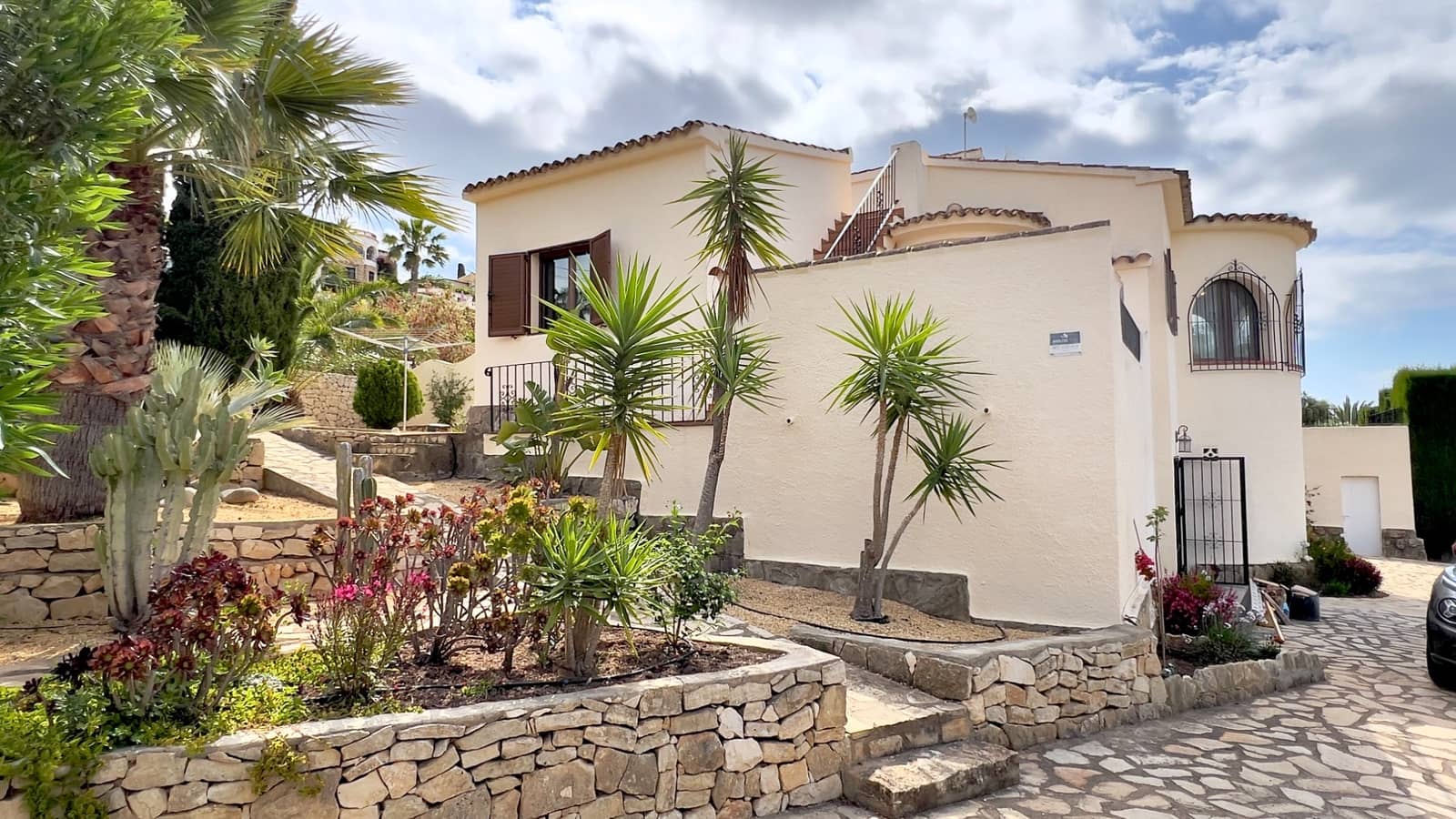 3 soveværelse Villa til salg i Benissa med swimmingpool garage - € 720.000 (Ref: 9819289)