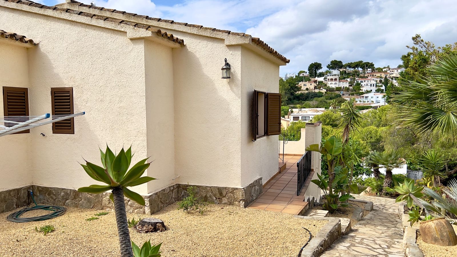 3 soveværelse Villa til salg i Benissa med swimmingpool garage - € 720.000 (Ref: 9819289)