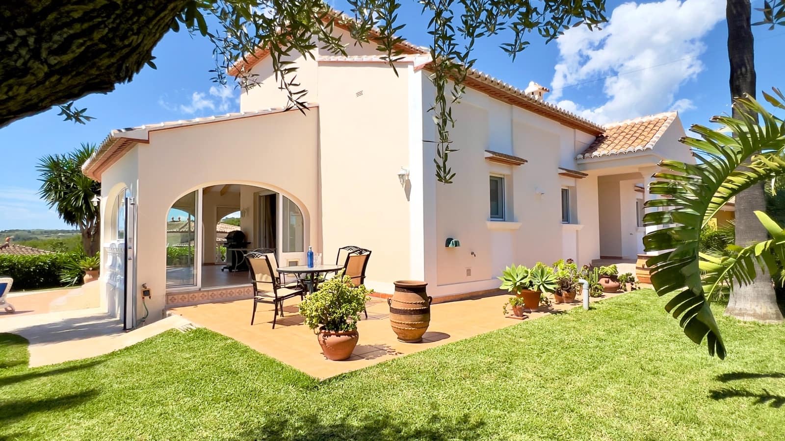 2 bedroom Villa for sale in Javea / Xabia with pool garage - € 1,190,000 (Ref: 9838499)