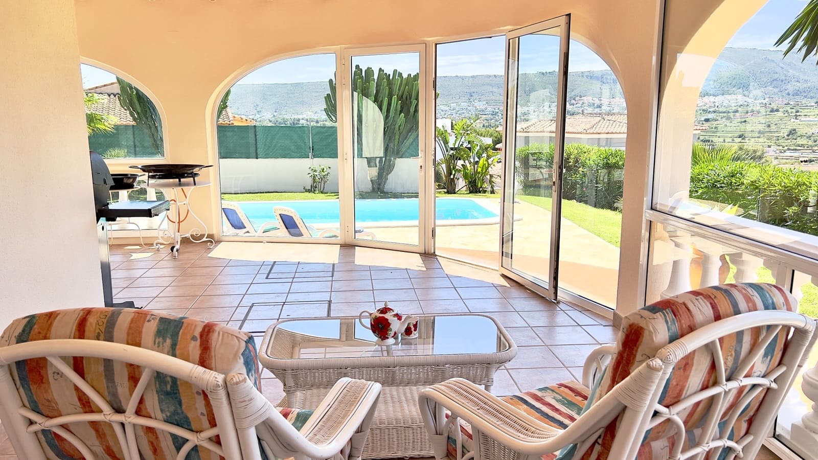 2 bedroom Villa for sale in Javea / Xabia with pool garage - € 1,190,000 (Ref: 9838499)