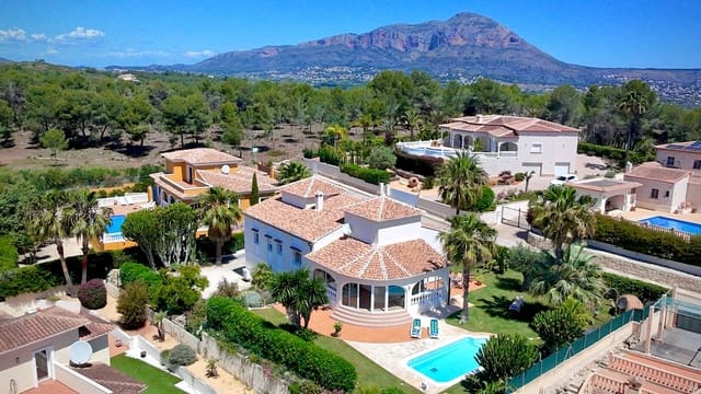 2 quarto Moradia para venda em Partides comunes - Adsubia, Javea / Xàbia com piscina garagem - 1 190 000 € (Ref: 9838499)