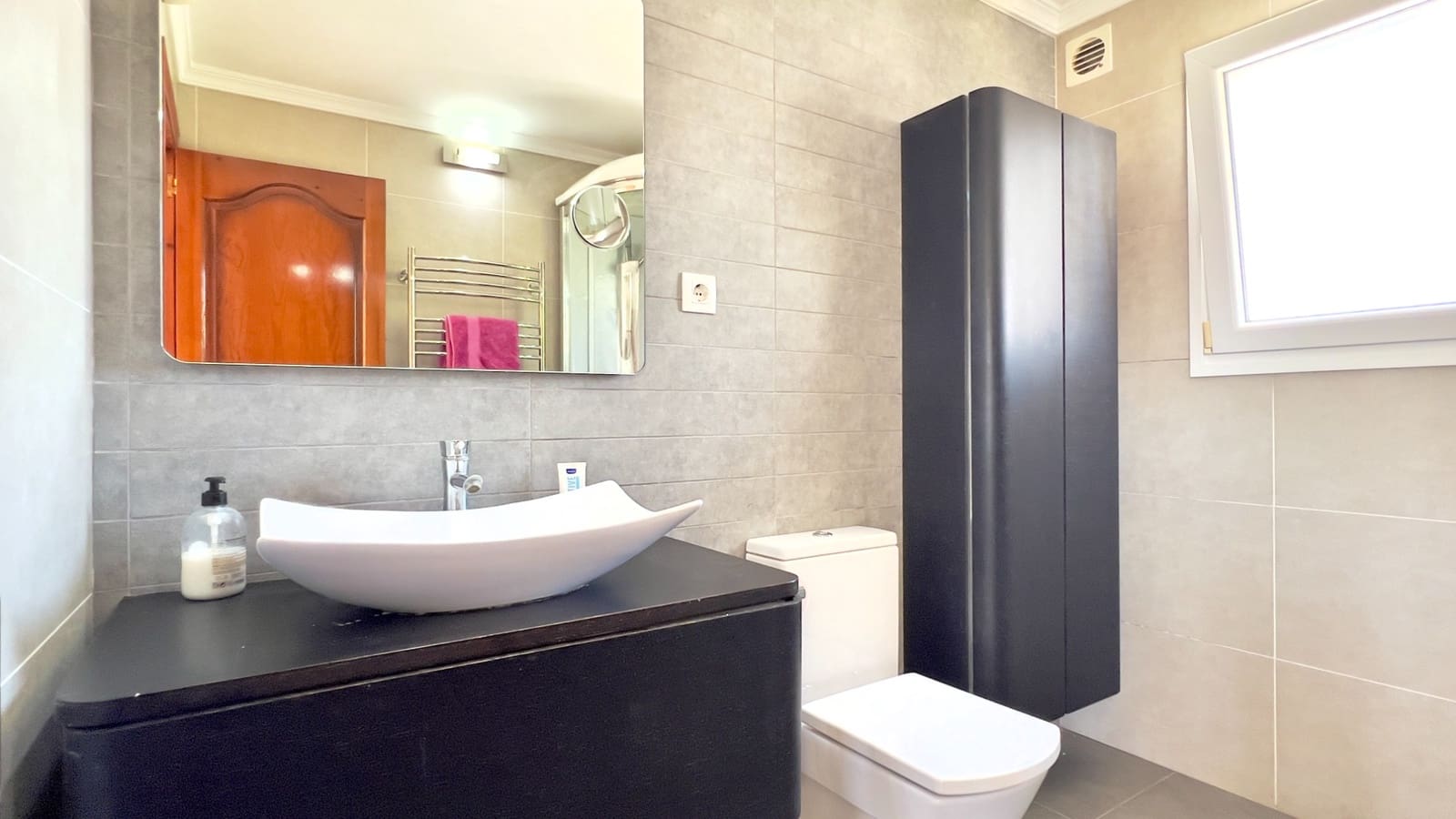 6 soverom Villa til salgs i Moraira med svømmebasseng - € 1 075 000 (Ref: 9858856)