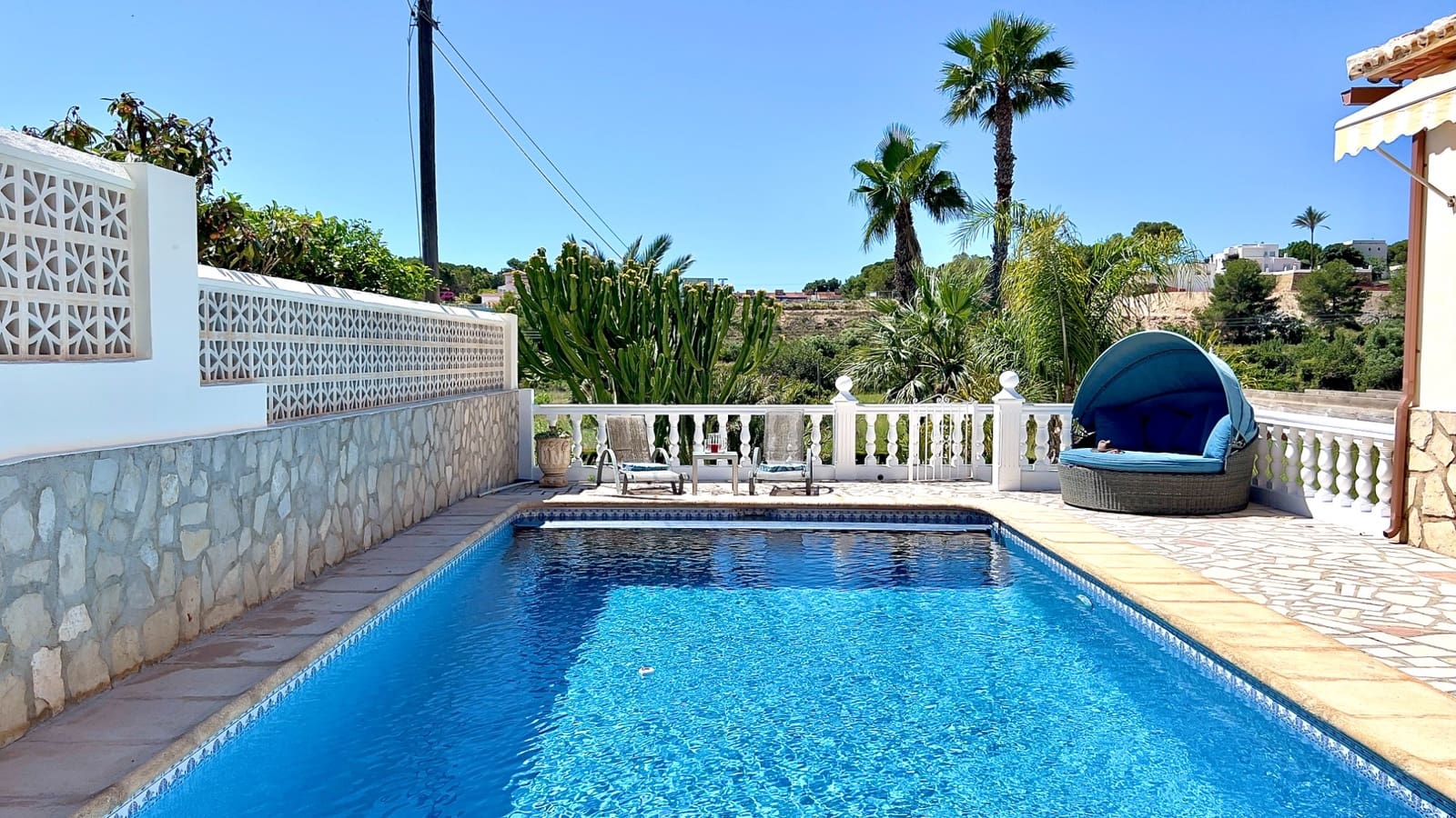 6 soverom Villa til salgs i Moraira med svømmebasseng - € 1 075 000 (Ref: 9858856)