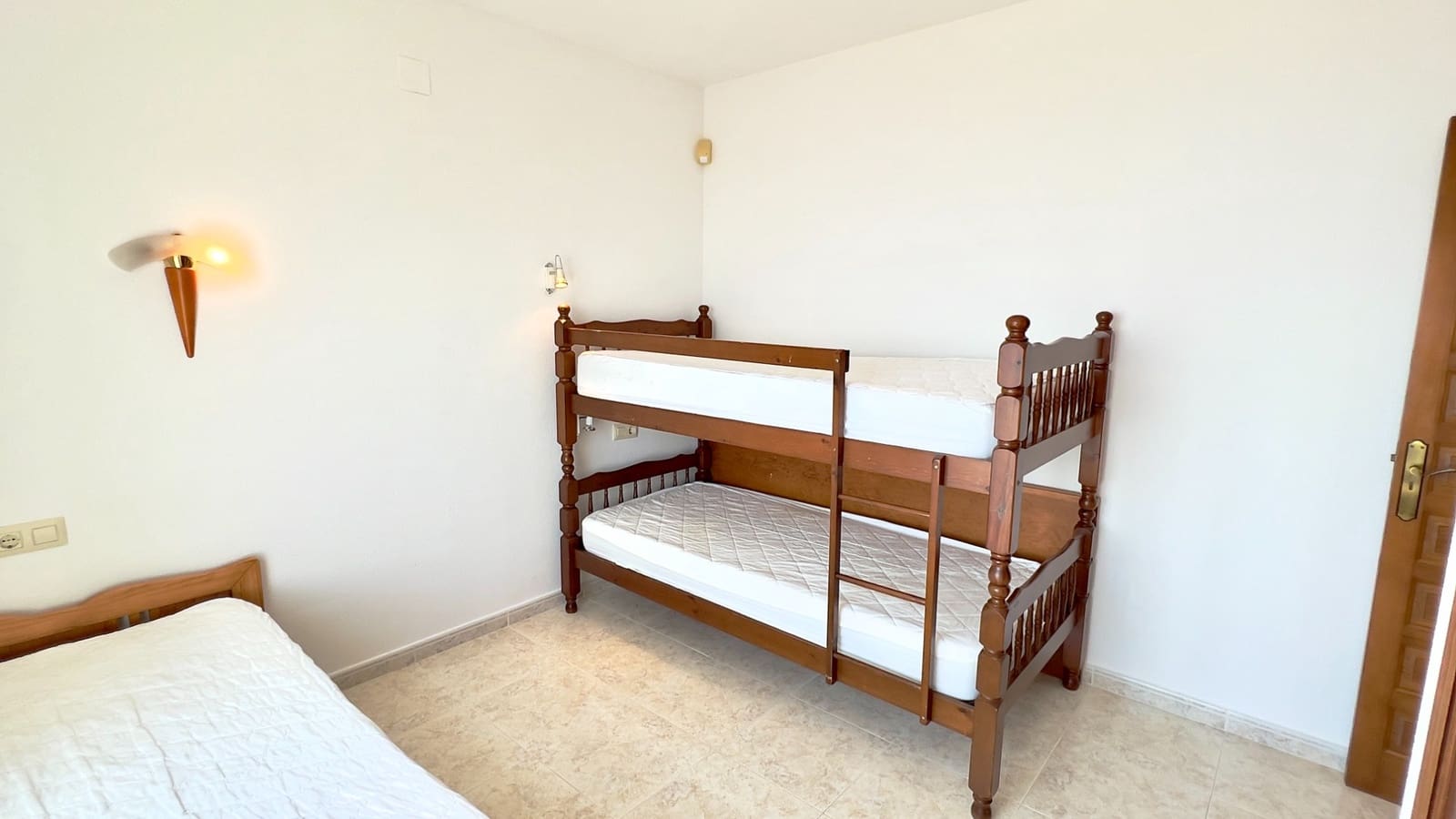 3 bedroom Apartment for sale in Cumbre del Sol with pool garage - € 368,000 (Ref: 9877200)