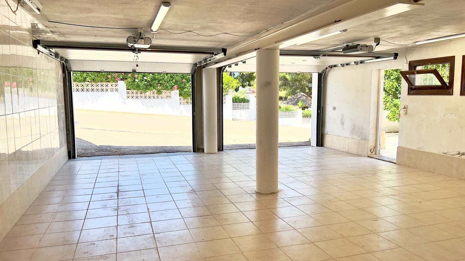 Chalet de 3 habitaciones en Moraira en venta con piscina garaje - 825.000 € (Ref: 9918873)