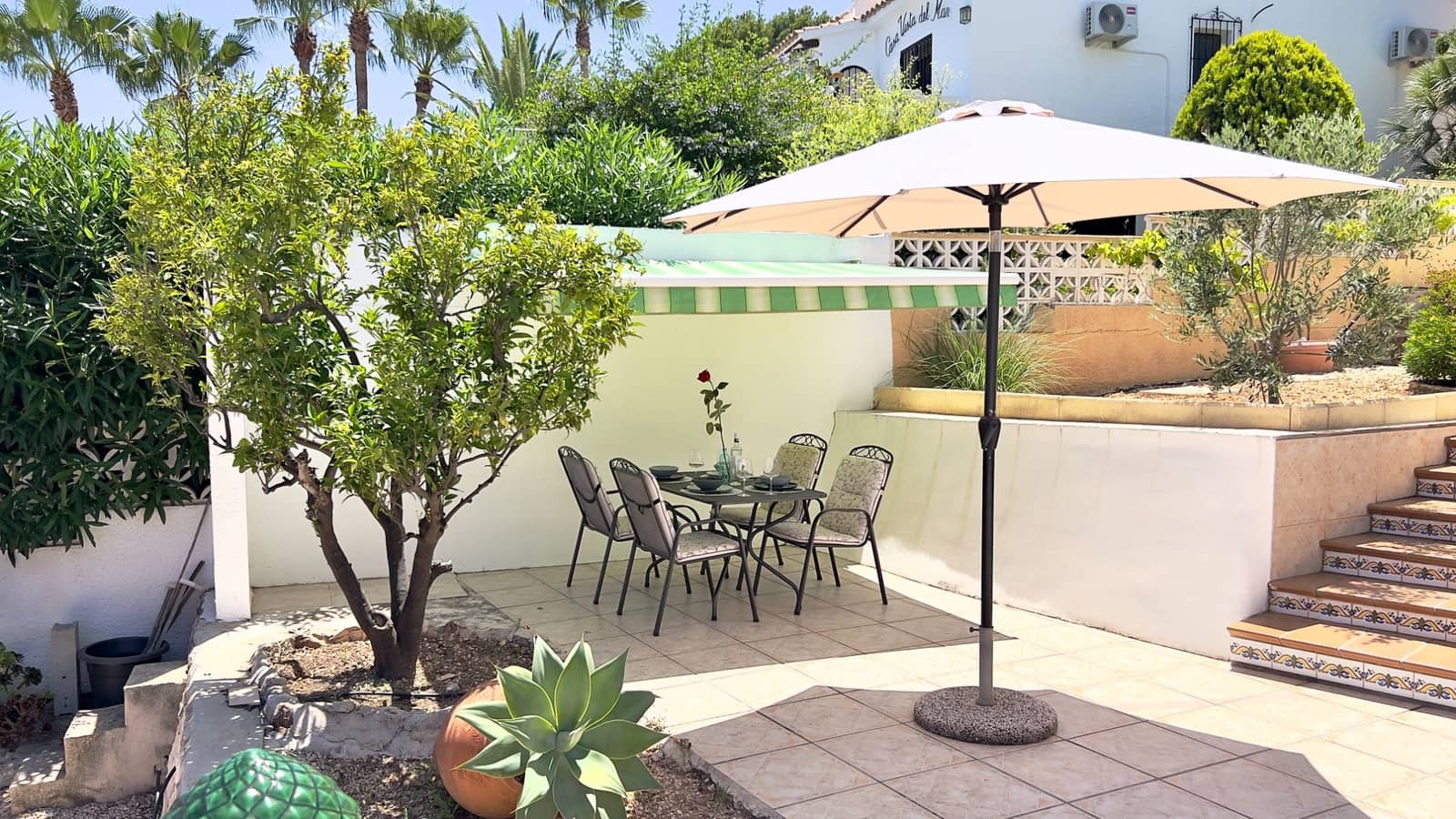 Chalet de 3 habitaciones en Moraira en venta con piscina garaje - 825.000 € (Ref: 9918873)