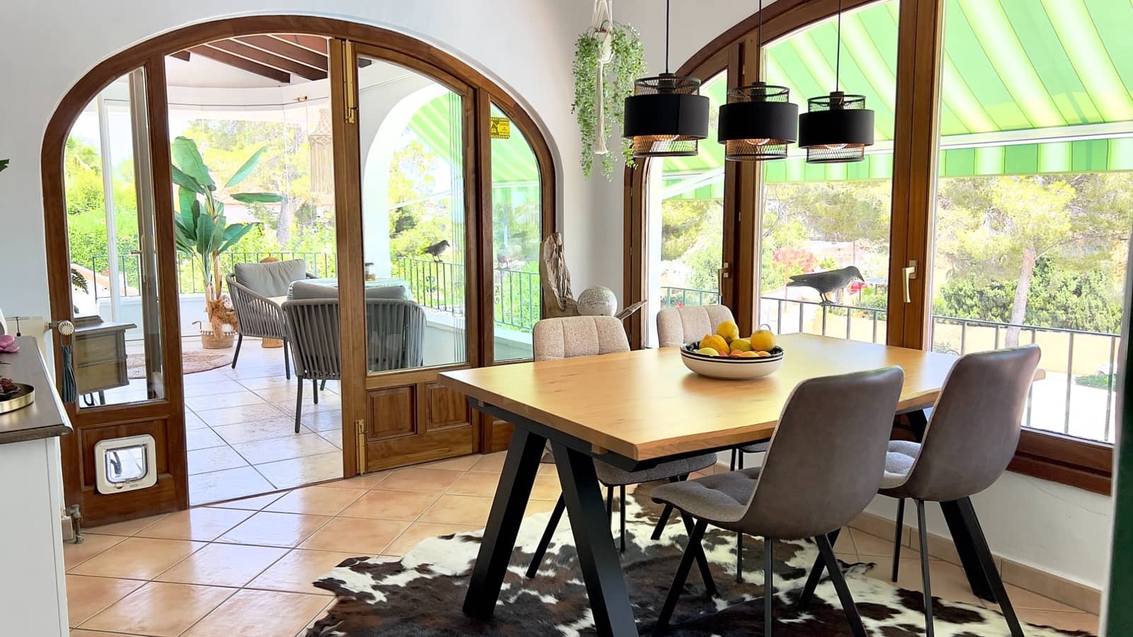 Chalet de 3 habitaciones en Moraira en venta con piscina garaje - 825.000 € (Ref: 9918873)
